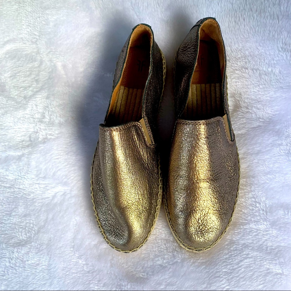 Frye ladies leather gold Isbel espadrilles.